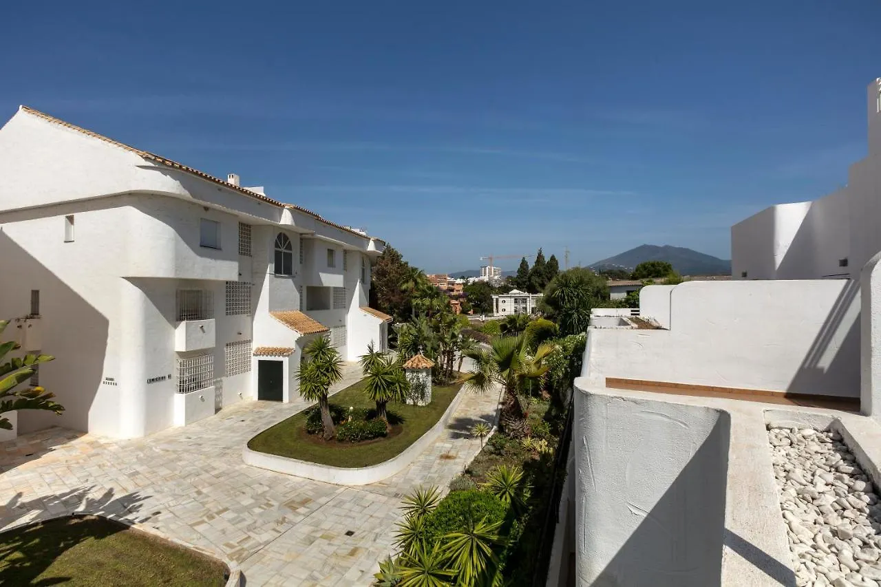 Stunning Renovated Apt Golden Banus! Rdr254 Marbella